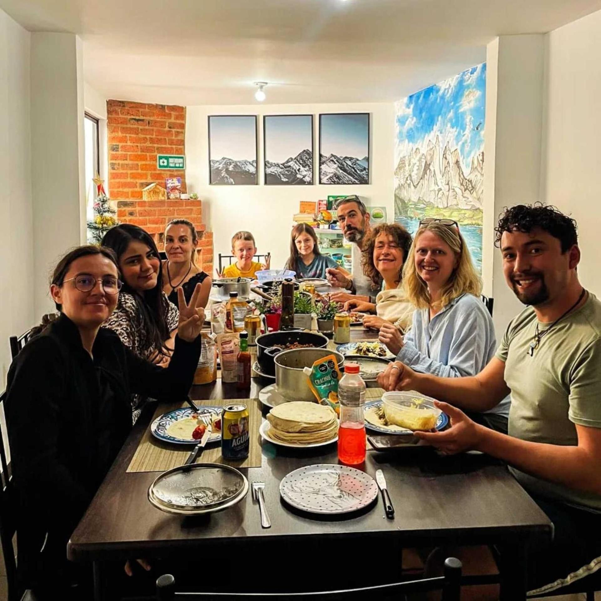 Celavi Hostel Mongui Ngoại thất bức ảnh